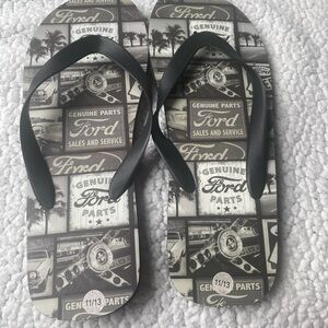 Men’s ford flip flops new